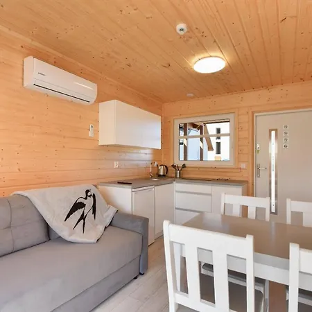 Lodge Letniskowe Sarbinowska Jaskolka Sarbinowo