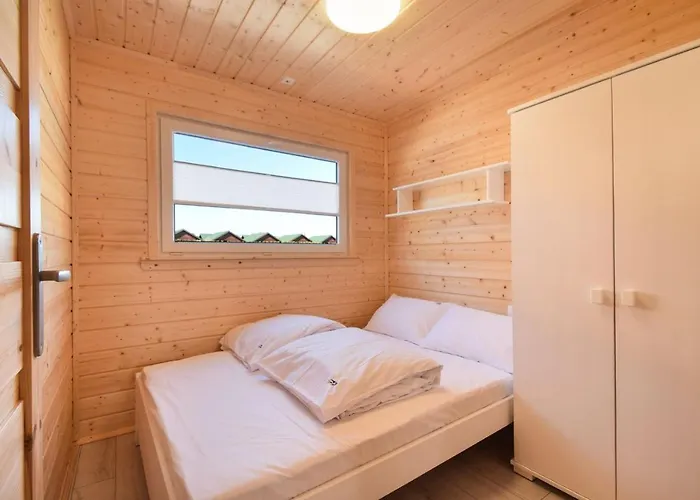 Letniskowe Sarbinowska Jaskółka * Sarbinowo